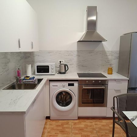 Apartmani "Radi" Baška Voda Exteriör bild