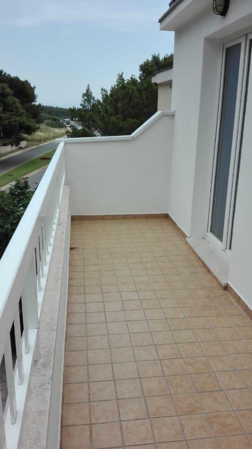 Apartmani "Radi" Baška Voda Exteriör bild